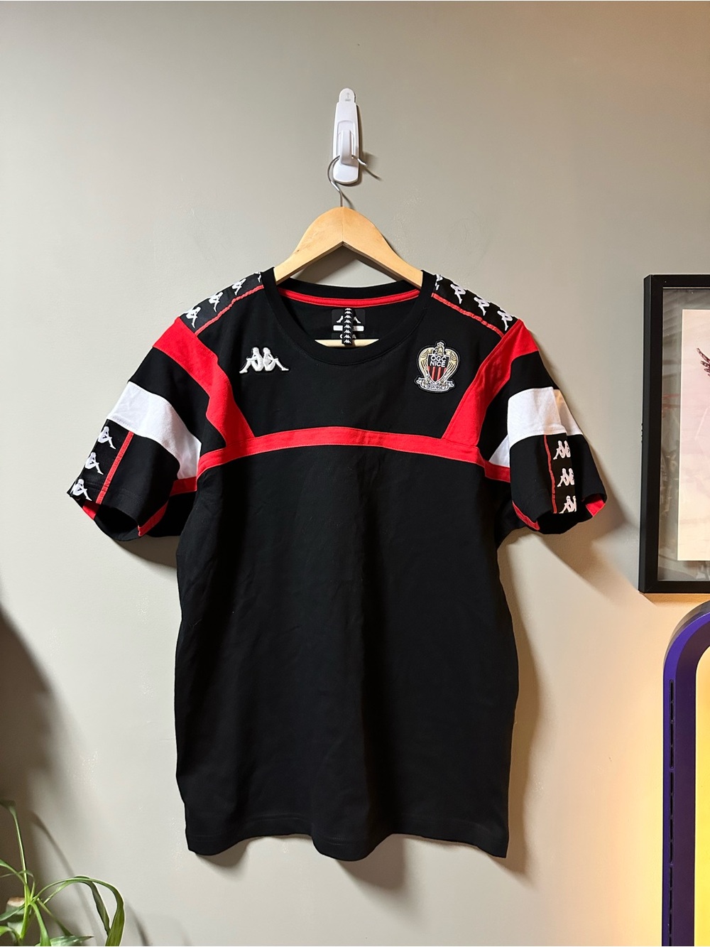 Kappa Men’s Black, Red & White Short-Sleeve Jersey